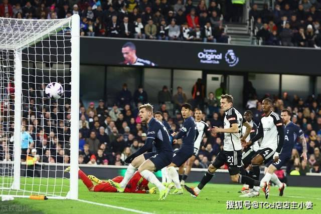 亚冠-C罗梅开二度轰913球 利雅得胜利3-1胜