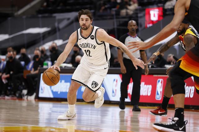 徐杰13+11广东大胜宁波 孙铭徽15分广厦胜同曦